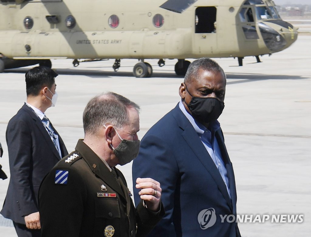 米国防長官 韓国に到着 聯合ニュース