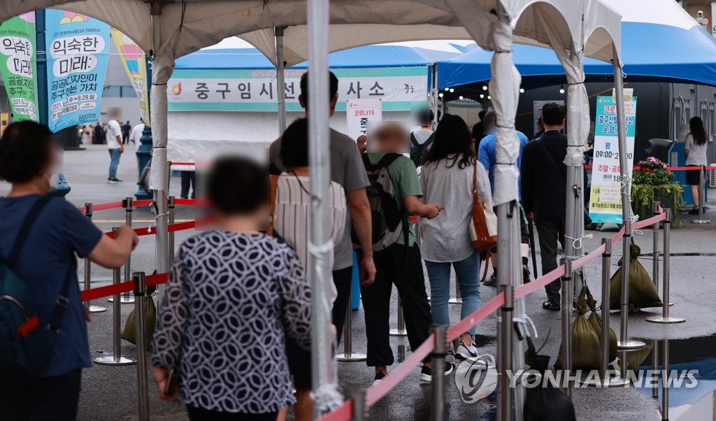 韓国の新規コロナ感染者１８８２人　死者は２０人増