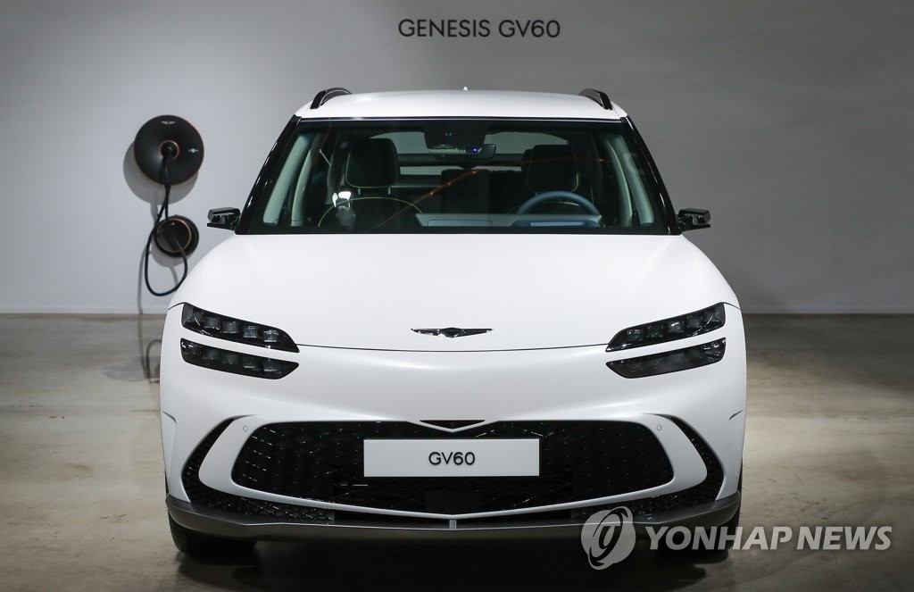 제네시스 첫 전기차 GV60 실물 공개