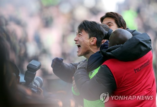 전북, K리그1 최초 5연패·최다 9번째 우승…울산 10번째 준우승(종합3보)