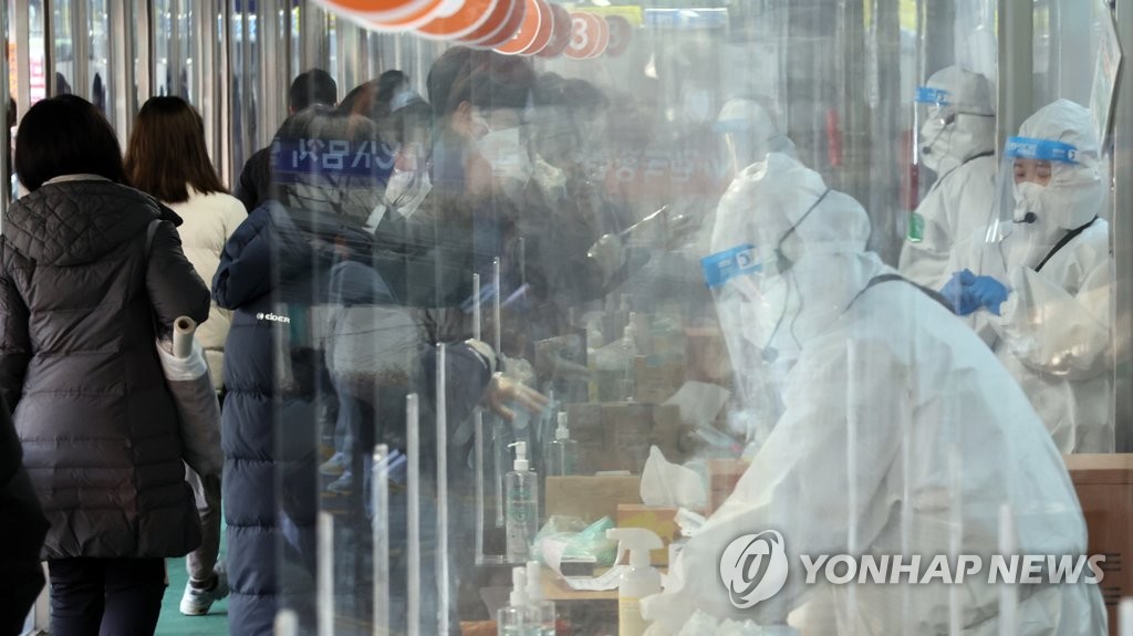 확진자 연일 최다...