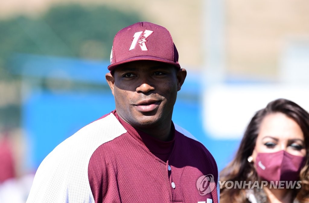 11th Feb, 2022. Ex-major league All-Star Puig in spring camp Yasiel Puig, a  former major league All-Star, joins the spring camp of the Kiwoom Heroes of  the Korea Baseball Organization (KBO) at