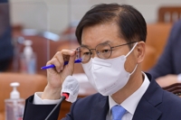 이정식 청문회 '삼성 자문료' 논란…민주 