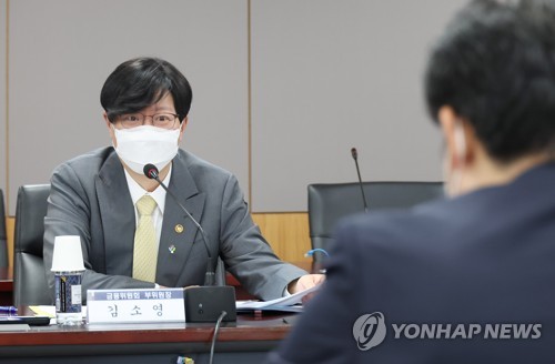 김소영 부위원장 "내부자 주식 매도 시 처분계획 사전 공시"