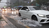 폭우로 서울 동부간선도로·올림픽대로 등 출근길 곳곳 통제