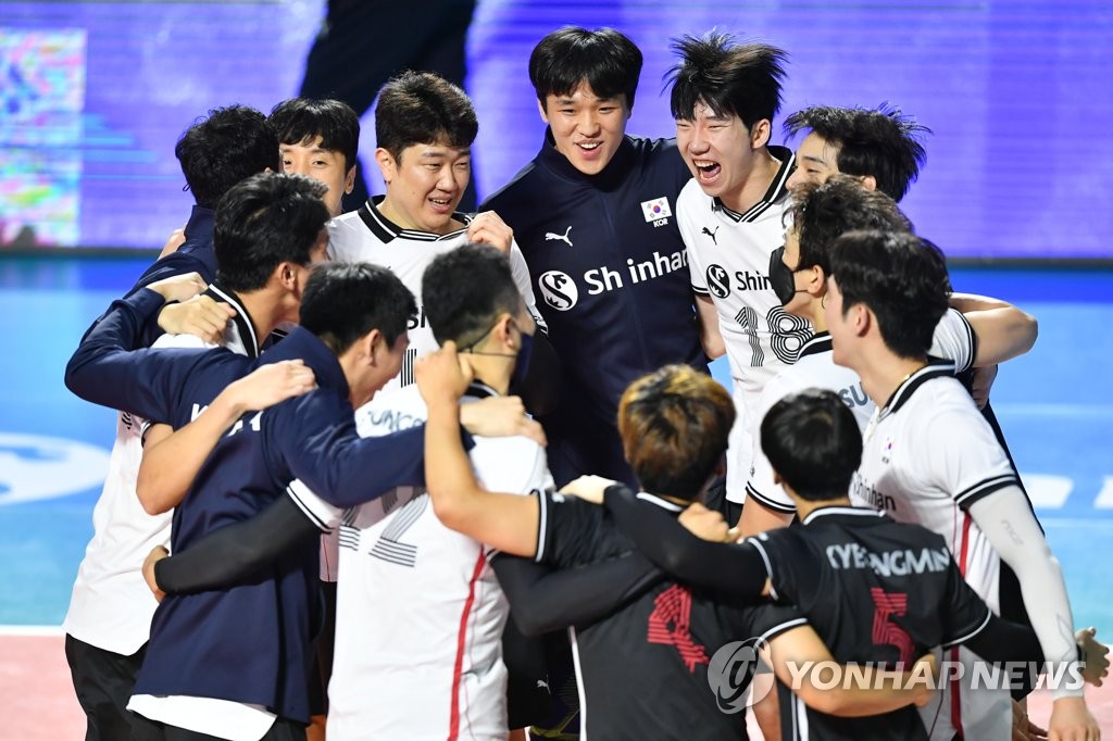 한국배구연맹, 챌린저컵서 선전한 남자대표팀 격려