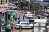 이틀간 폭우에 차량 7천여대 피해…외제차만 1천900여대
