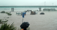 이틀간 폭우에 차량 6천여대 침수…외제차만 1천900여대