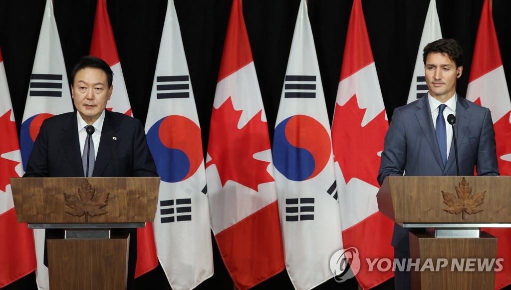 尹, 트뤼도와 한·캐나다 정상회담 개최…"포괄적 동반자 관계 격상"