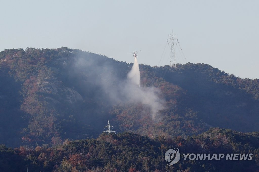 북한산 족두리봉 인근 화재