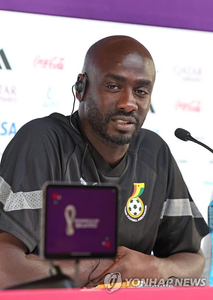 Ghana head coach Otto Addo speaks at a press conference ahead of his team's Group H match against South Korea at the FIFA World Cup at the Main Media Centre in Al Rayyan, west of Doha, on Nov. 27, 2022. (Yonhap)
