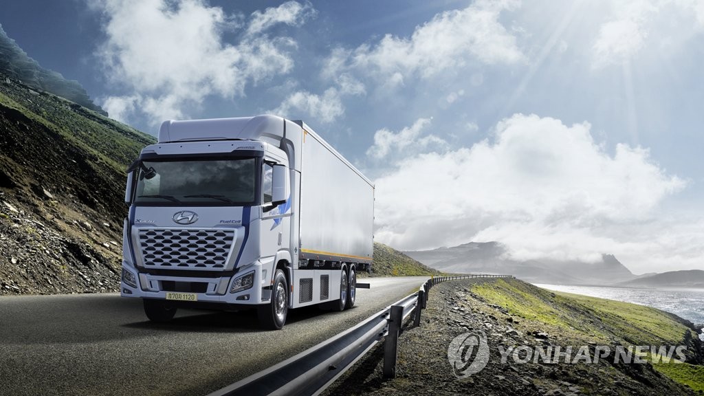 Hyundai begins domestic sales of hydrogen truck