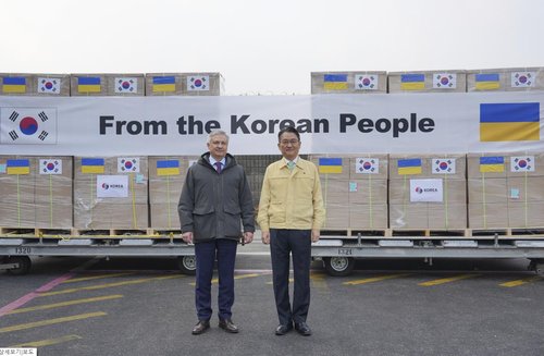 كوريا الجنوبية توفر المساعدات الإنسانية لأوكرانيا التي تعاني من نقص الطاقة