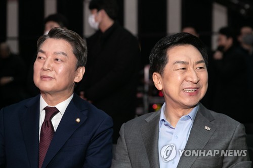 안철수 "野대표 시절 행보로 공격 옳지않아…후보단일화로 증명"(종합)