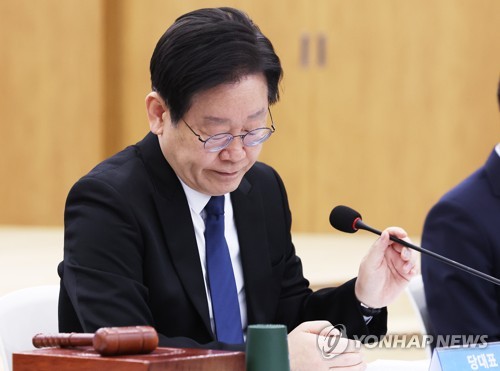 韓国最大野党代表の元秘書室長　遺書で「政治やめてほしい」と訴え