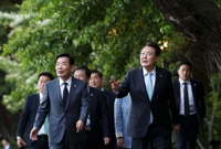 尹대통령, 국회의장단과 靑 상춘재서 '화합' 구절판 만찬