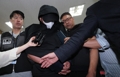 '공포의 착륙' 항공기 문 연 30대 구속심사