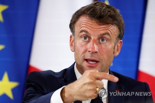 [속보] 마크롱 "북핵 위기 대응 위해 한국 지지"