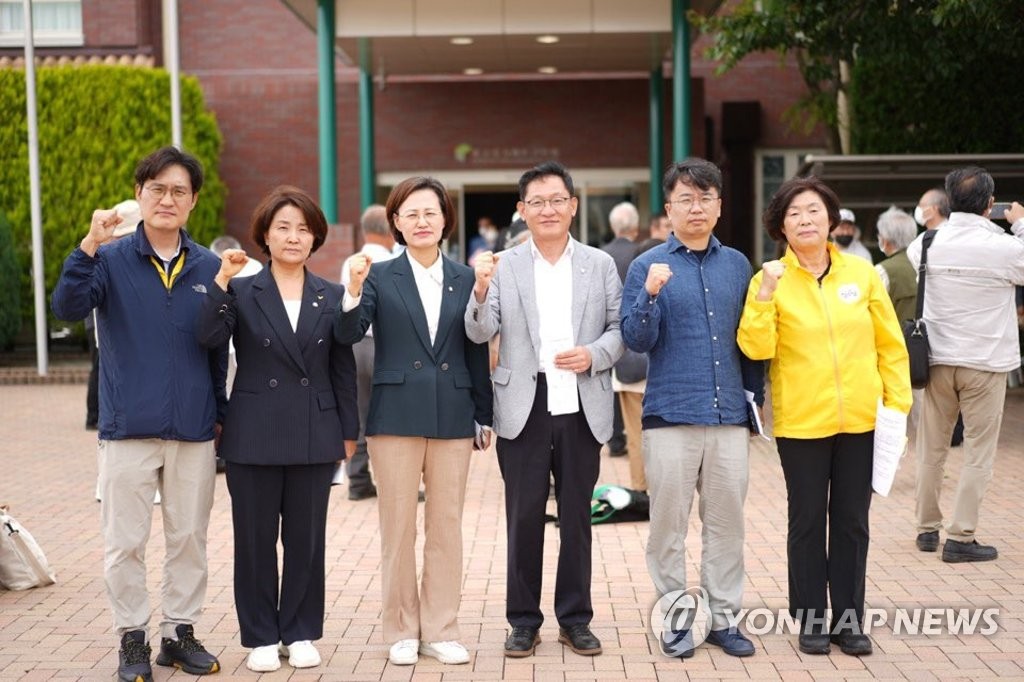 韓国野党議員　福島原発訪れ「放出反対」 | 聯合ニュース