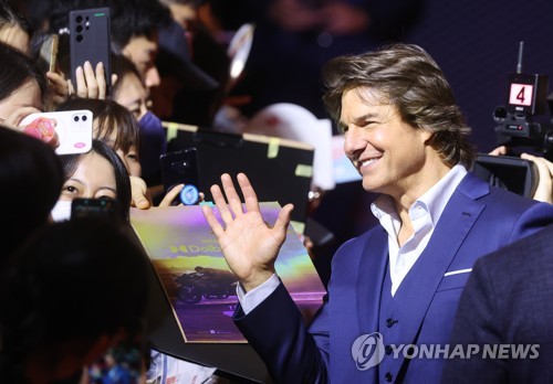 '미션 임파서블 7' 개봉 일주일 만에 200만 관객