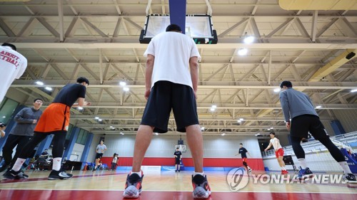 KBL 10구단 낭보…선수들 훈련장 고양체육관엔 '안도와 희망'