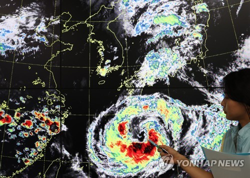 كوريا الشمالية تحث على بذل جميع الجهود لتقليل تداعيات إعصار خانون
