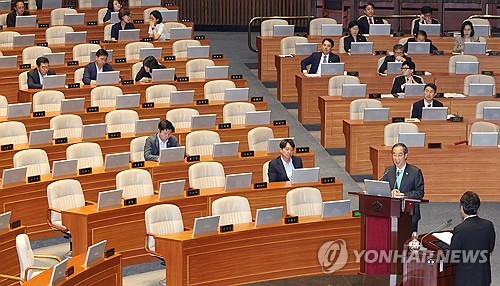 한총리 "한국, 외국인 혐오 정서 높아…조화 이루는 게 과제"