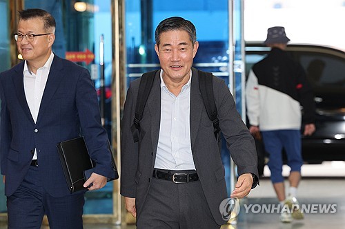 신원식 "홍범도, 항일업적 있지만 '김일성 뿌리'인 공산당원"