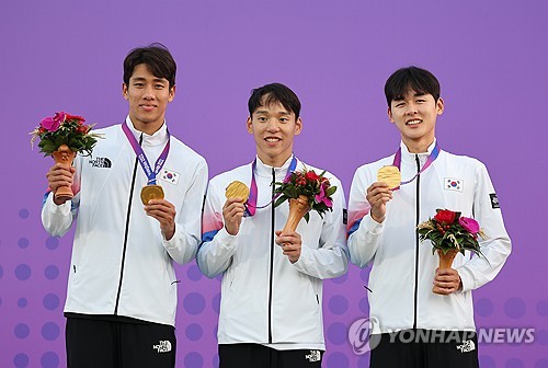 Médaille d'or au pantathlon moderne masculin par équipes