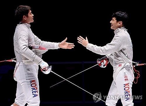 المبارز الكوري الجنوبي «أو سانغ-أوك» يحرز الميدالية الذهبية في فردي الرجال للمبارزة بالسيف