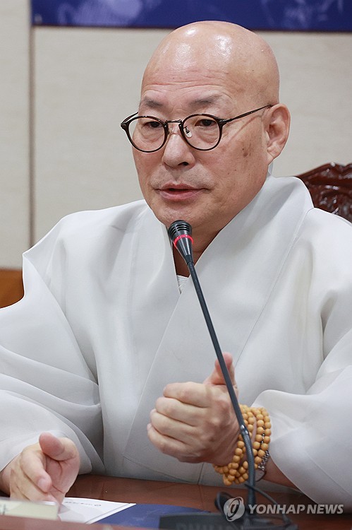 Largest Buddhist sect's leader marks 1st anniv. of taking office