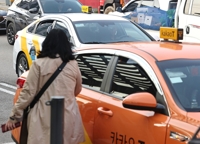 Kakao Mobility to adopt cheaper membership category for taxi drivers starting June