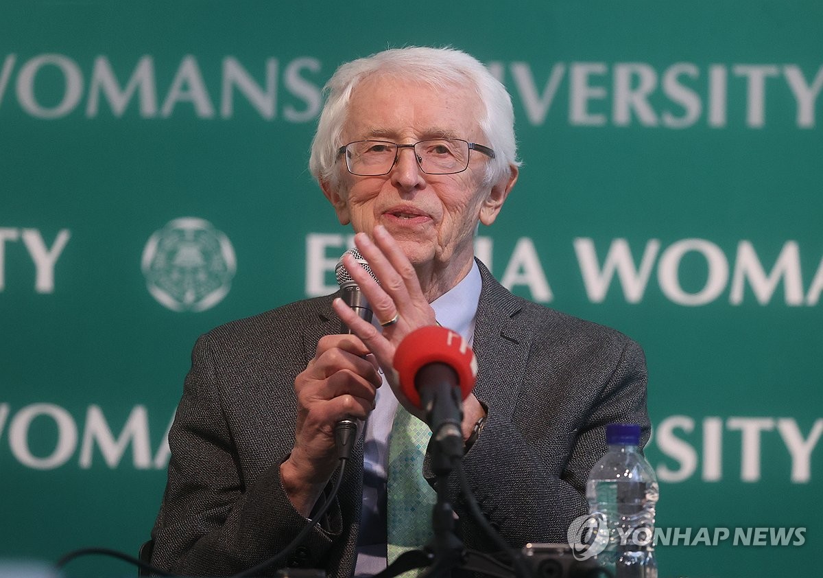 Siegfried Hecker, a professor emeritus at Stanford University and a renowned nuclear scientist with profound knowledge about North Korea's nuclear program, speaks during a press conference at Ewha Womans University in Seoul on Nov. 7, 2023. (Yonhap)