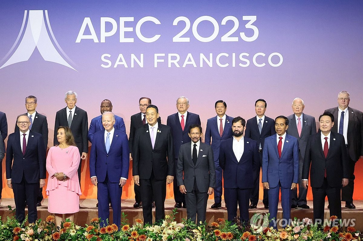 (뉴스 포커스) 윤 위원장, APEC 정상회의서 기후변화와 공급망 리스크 대응 선도 제안 제안