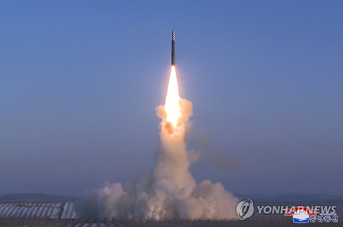 日 "북한 발사 탄도미사일 가능성 물체 이미 낙하"