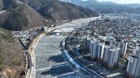 강태공들로 빽빽이 채워진 화천 산천어축제장
