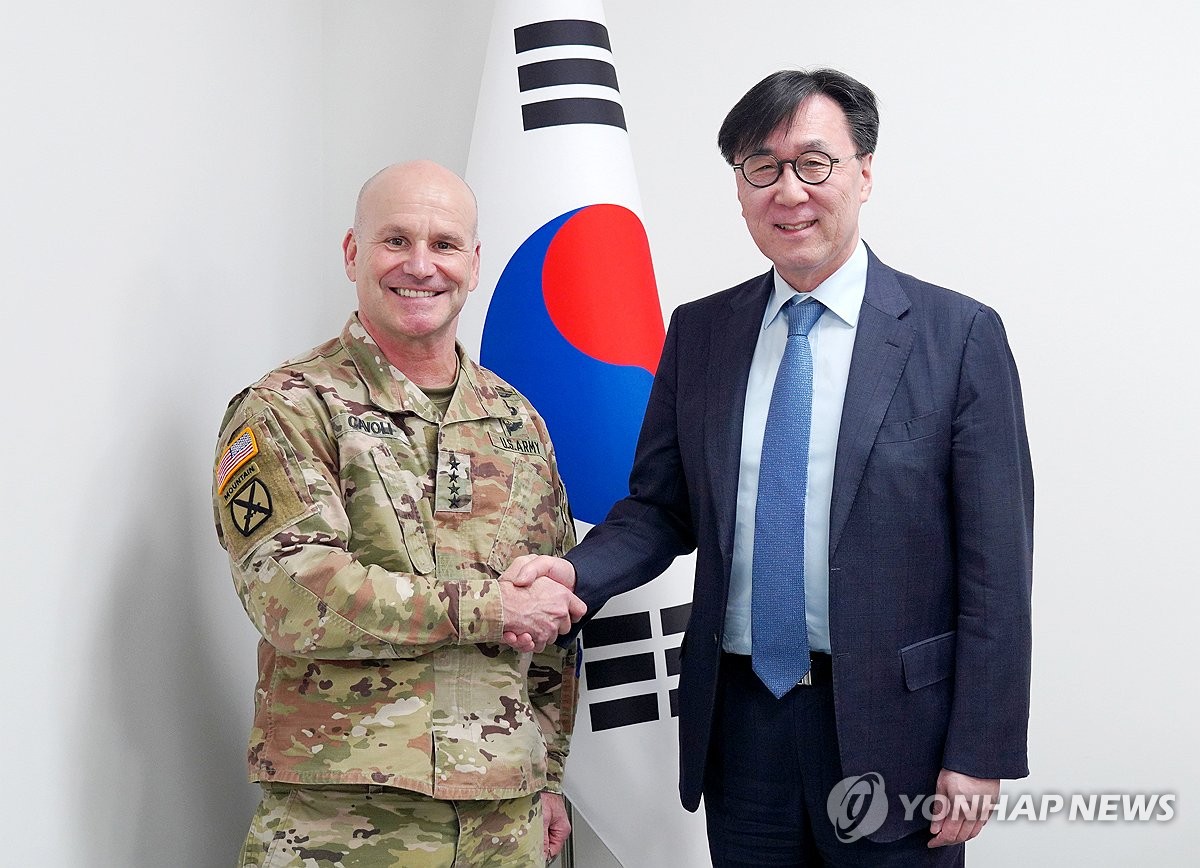 장호진 국가안보실장, NATO 동맹작전사령관 접견