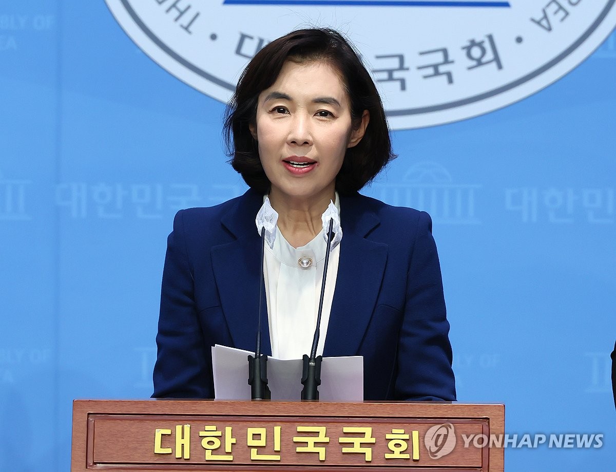 與 '혁신위 좌초' 국힘에 "안철수 또 철수…구제불능집…