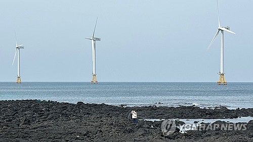 제주도 탐라해상풍력발전단지의 풍력 발전기