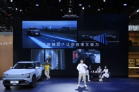 최대 車시장 중국 잡아라…글로벌브랜드, 현지형 신차 쏟아내