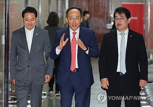 ＬＩＮＥ問題巡り「政府と連携し企業利益・国益守る」　韓国与党