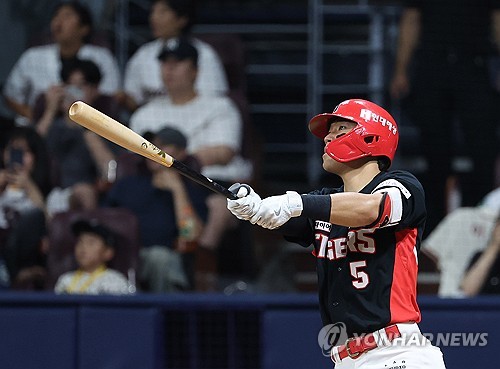 KIA 김도영, 역대 최초 골든글러브 득표율 100％ 이룰까