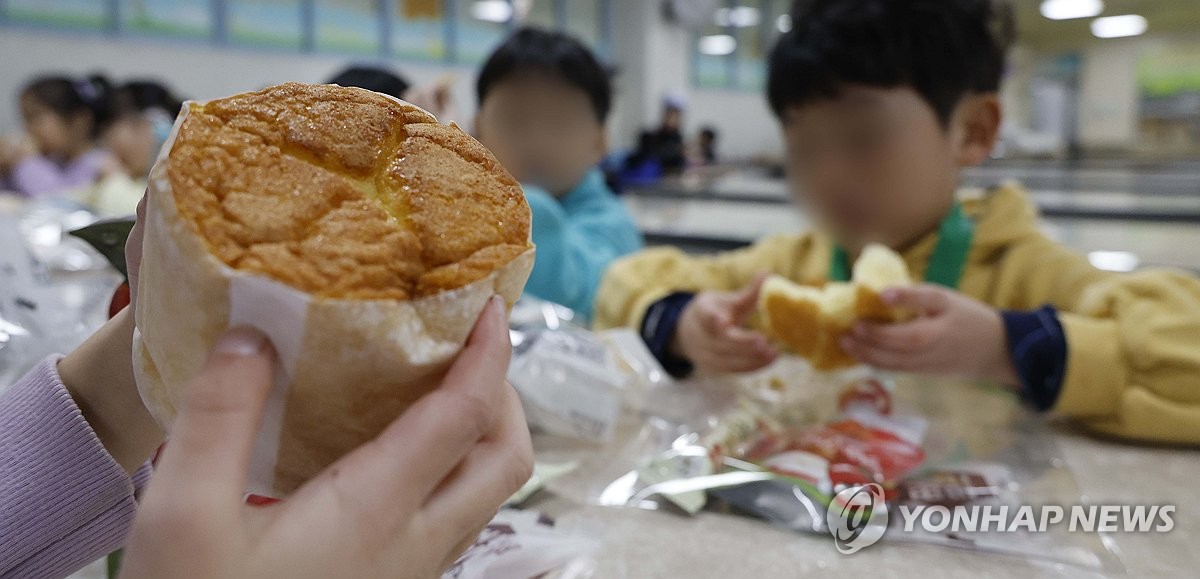 ストで給食なし