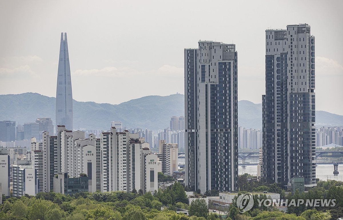 아파트값 급등한 강남, 전세가율 39.4% 