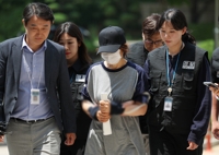 '남편 명의 대리투표' 선거사무원 구속…"증거인멸·도망 염려"