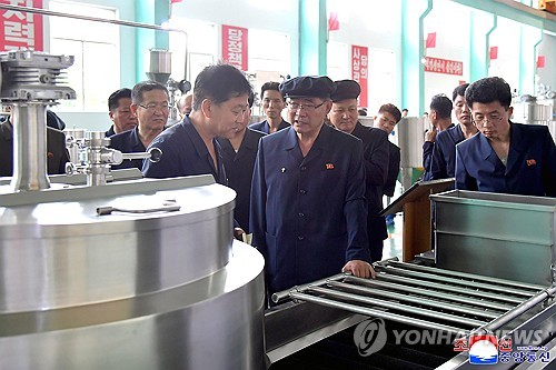 N.K. premier inspects farm