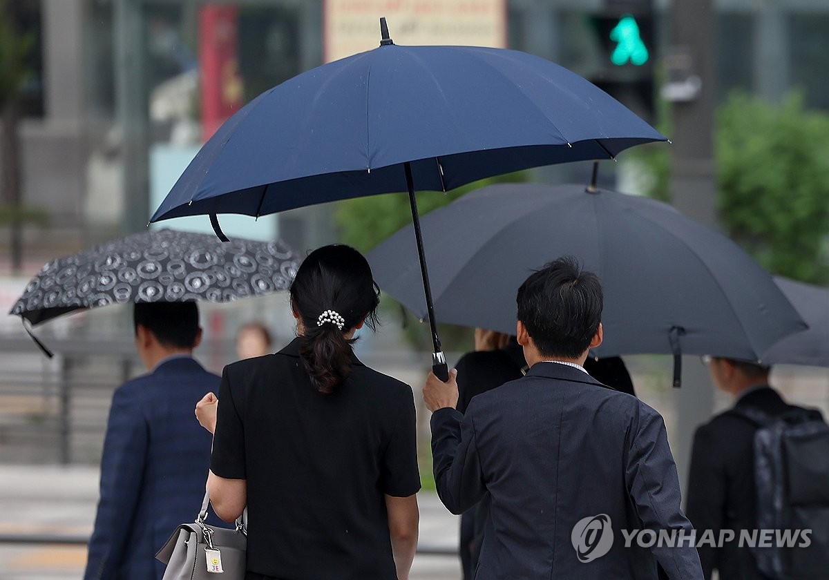 올여름 강수량 