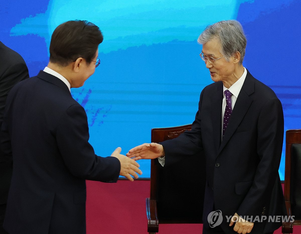 조희대, 대법관 증원법에 직접 언급 "공론장 희망…국회 협의"(종합)
