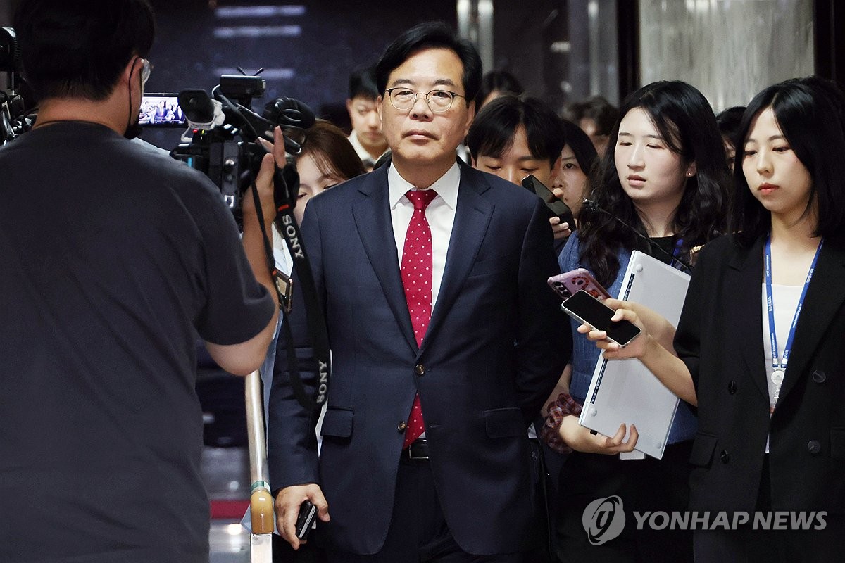 국힘, 쇄신 의지 보였지만…방법론 놓고 계파간 이견 여전