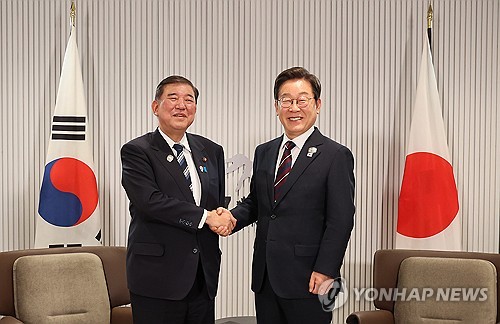 (News Focus) Lee makes diplomatic debut on global stage at G7 summit